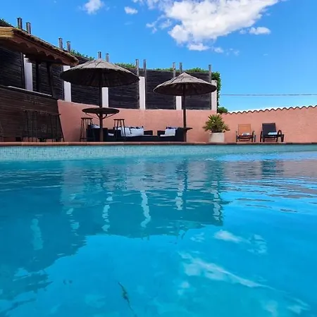 Le Champs De Mars Apartment *